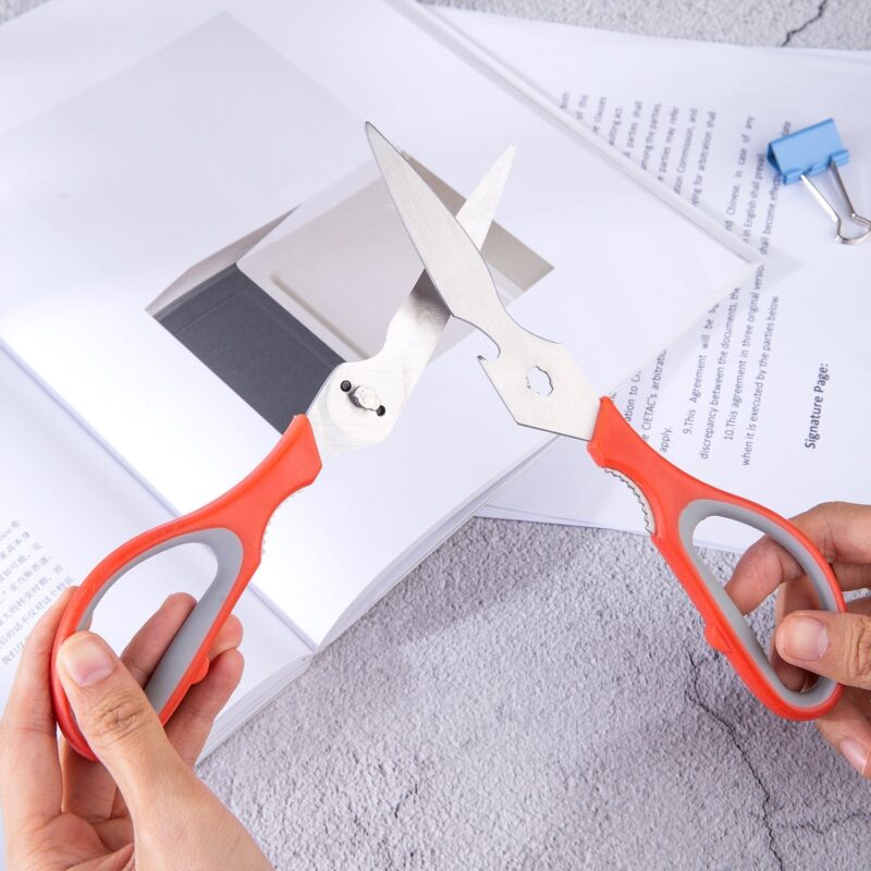 DELI W77750 SCISSORS 210 mm - Color May Vary